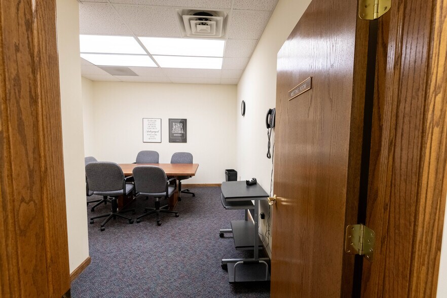 More Photos Of 4132 Elida Rd, Lima Medical For Sale