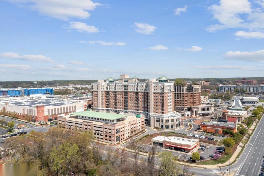 More Photos Of 220 West St, Annapolis Office For Sale
