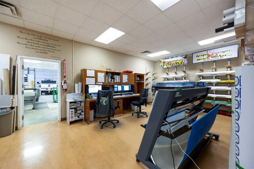 More Photos Of 195 Mackay Cres, Fort McMurray Warehouse For Sale