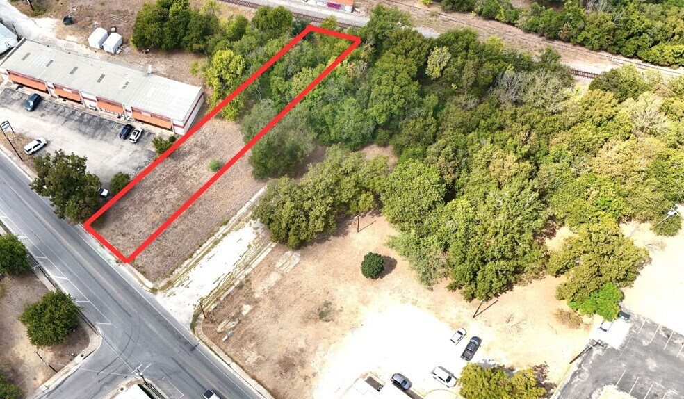 More Photos Of 209 Cheatham Street, San Marcos Land For Sale