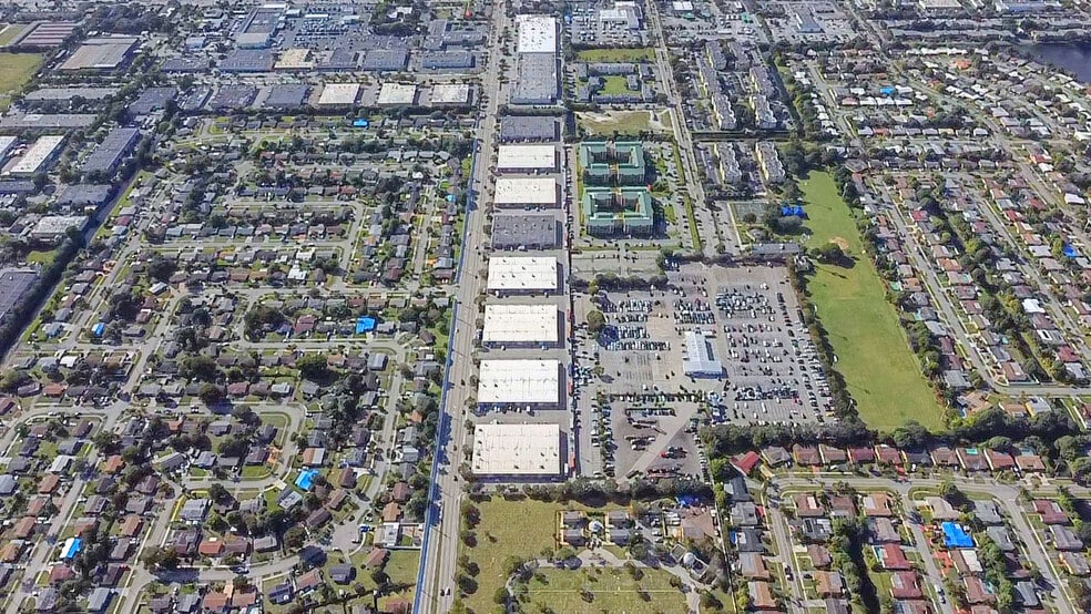 More Photos Of 3501-3531 NW 19th St, Fort Lauderdale Unknown For Lease
