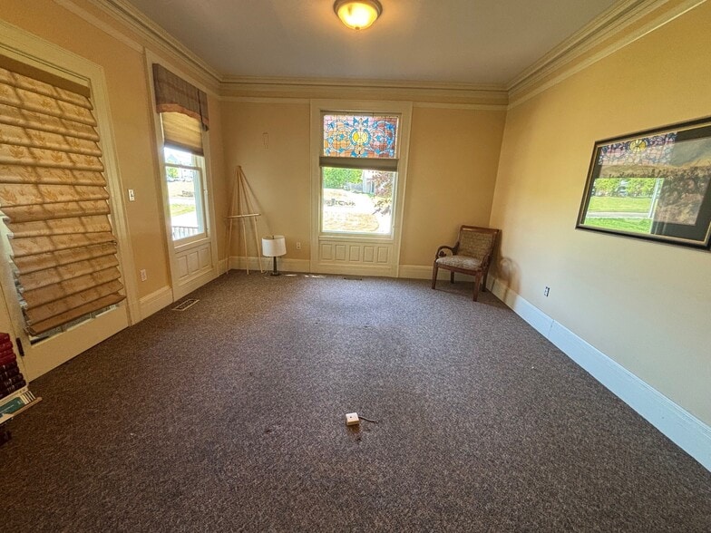 More Photos Of 166 N Main St, Southington Office For Sale
