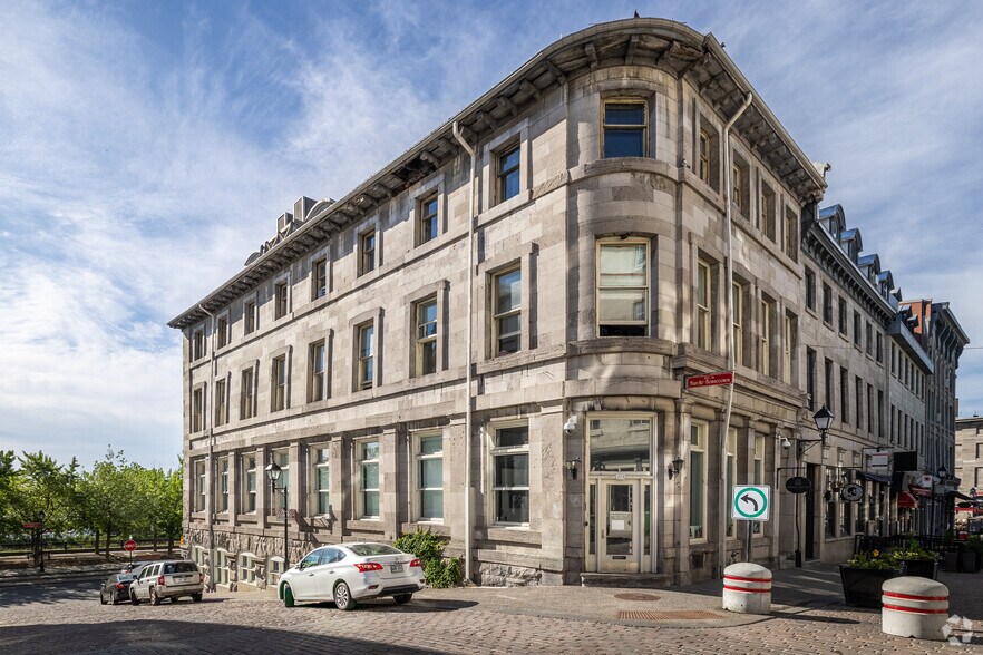 More Photos Of 266-272 Rue Saint-Paul E, Montréal Office For Lease