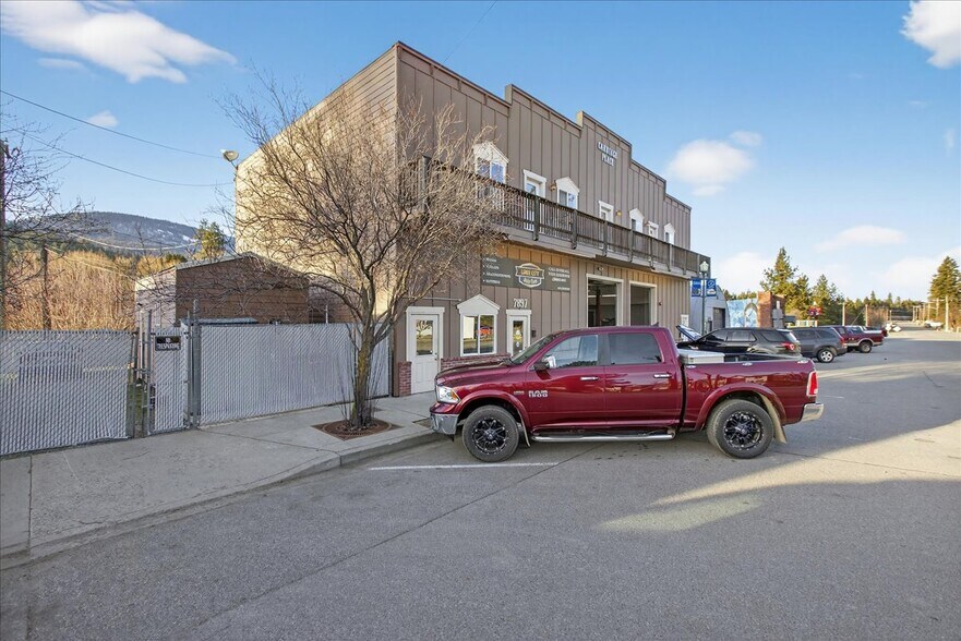 More Photos Of 7897 W Main St, Rathdrum Storefront Retail Residential For Sale