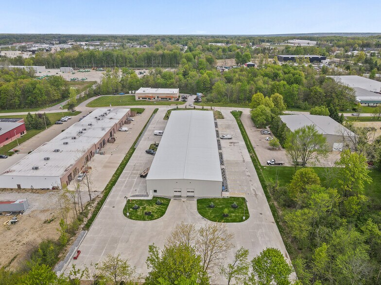 More Photos Of 2844 Westway Drive, Brunswick Warehouse For Lease