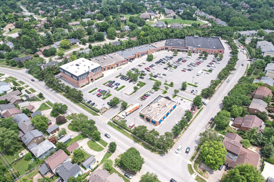 More Photos Of 1060 Chinoe Rd, Lexington General Retail For Lease