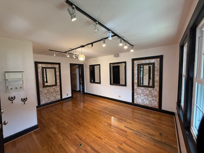 More Photos Of 2624 Old Lebanon Pike, Nashville Freestanding For Lease