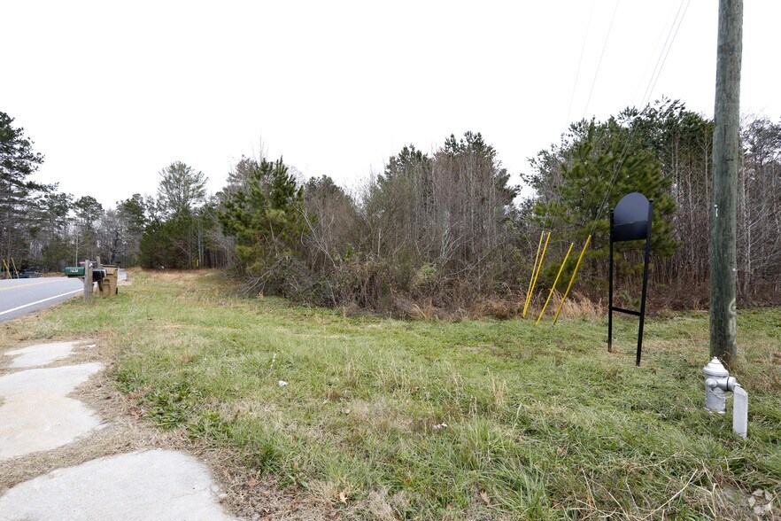 More Photos Of 5399 Hwy 92, Acworth Land For Sale