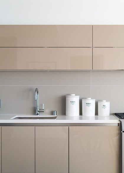 More Photos Of 1200 S Figueroa St, Los Angeles Apartments For Lease