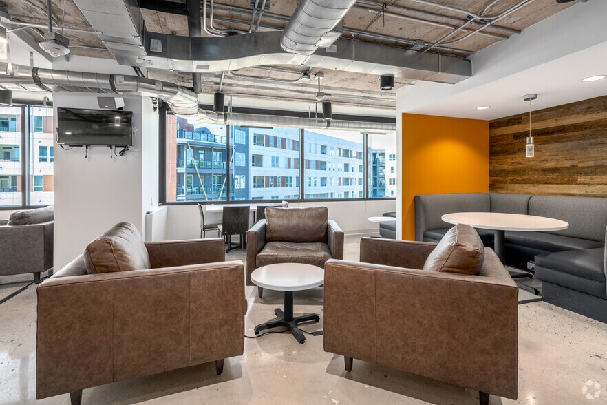 More Photos Of 1515 Mockingbird Ln, Charlotte Coworking Space