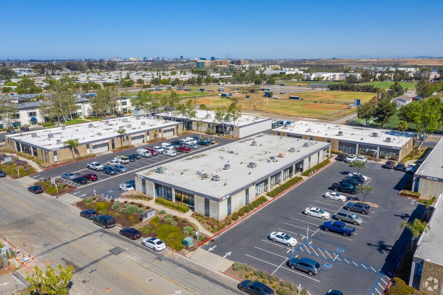 More Photos Of 6970-6984 Convoy Ct, San Diego Unknown For Lease