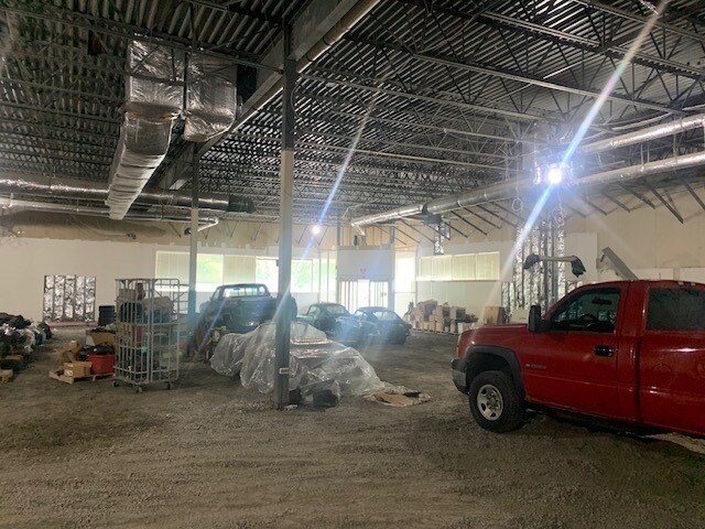 More Photos Of 1099 E Broad St, Tamaqua Storefront Retail Office For Lease