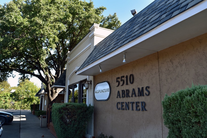 More Photos Of 5510 Abrams Rd, Dallas Office For Lease