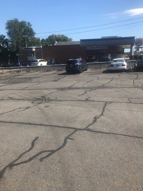 More Photos Of 1001 Farmington Ave, Bristol Medical For Sale