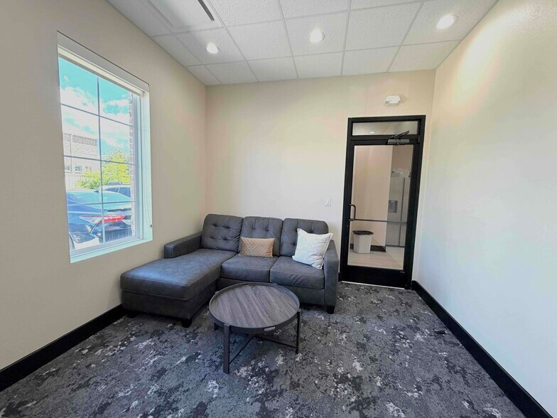 More Photos Of 2797 S Stonebridge Dr, McKinney Medical For Sale