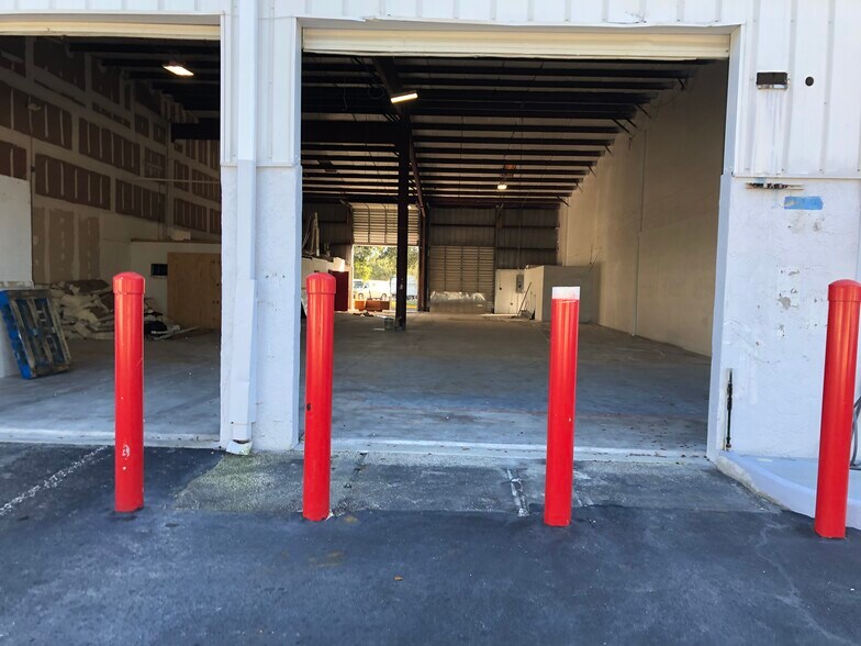 More Photos Of 1600-1650 NW 34th Ter, Lauderhill Warehouse For Lease