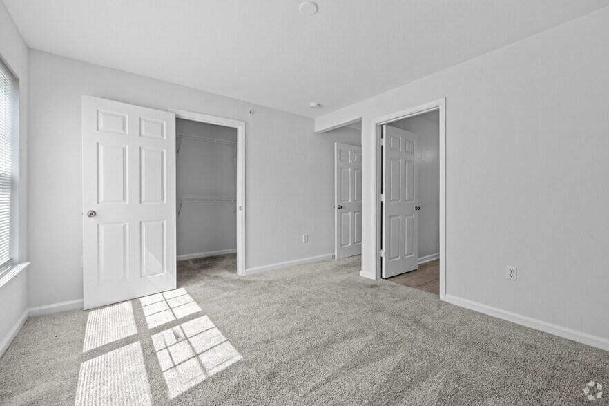 More Photos Of 3816 Banyan Grove Ln, Virginia Beach Apartments For Sale