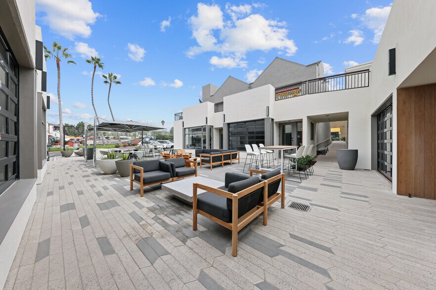 More Photos Of 437 S Highway 101, Solana Beach Unknown For Lease