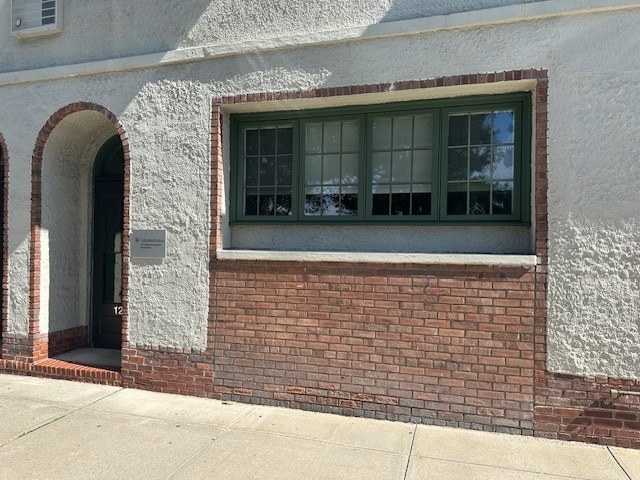 More Photos Of 18 Studio Arcade, Bronxville Medical For Lease