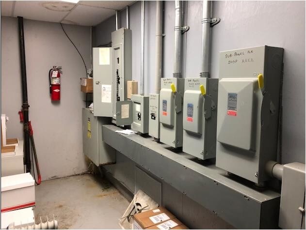 More Photos Of 404 Route 31, Lambertville Showroom For Lease