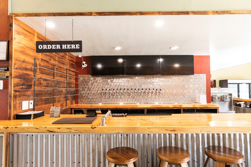 More Photos Of 125 & 139 Hannon Ln, Darby Restaurant For Sale