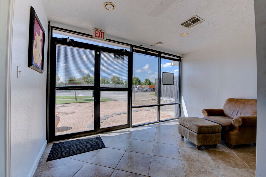 More Photos Of 2003 Highway 90 a, Missouri City Office For Sale