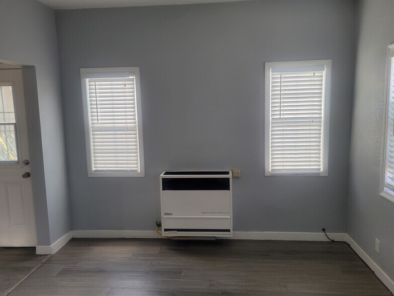 More Photos Of 1050 E Hellman St, Long Beach Apartments For Sale