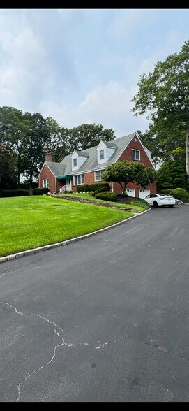 Primary Photo Of 77 Jamaica Ave, Holtsville Specialty For Sale