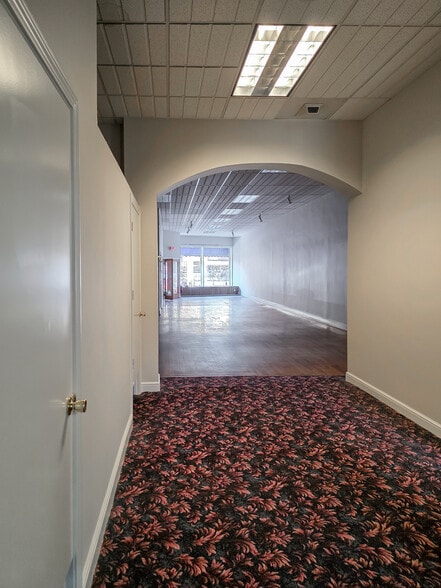 More Photos Of 8 E Front St, Monroe Storefront Retail Residential For Sale