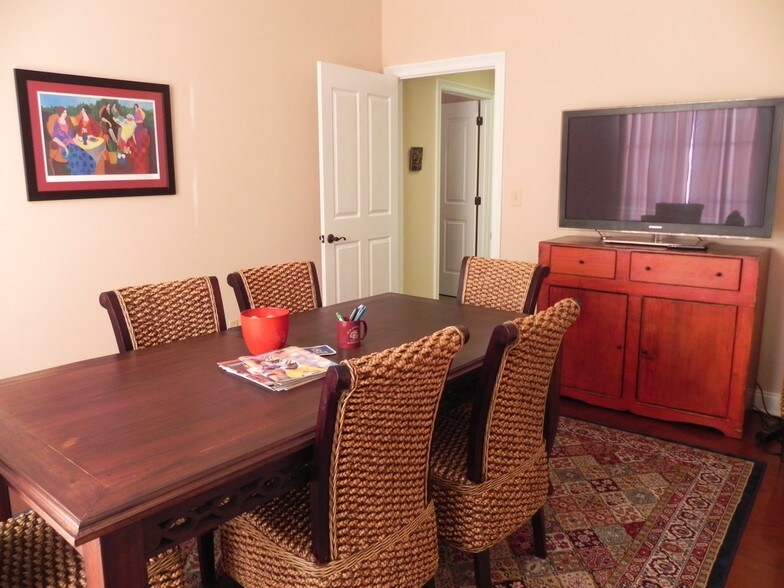 More Photos Of 4451 Bluebonnet Blvd, Baton Rouge Office For Lease