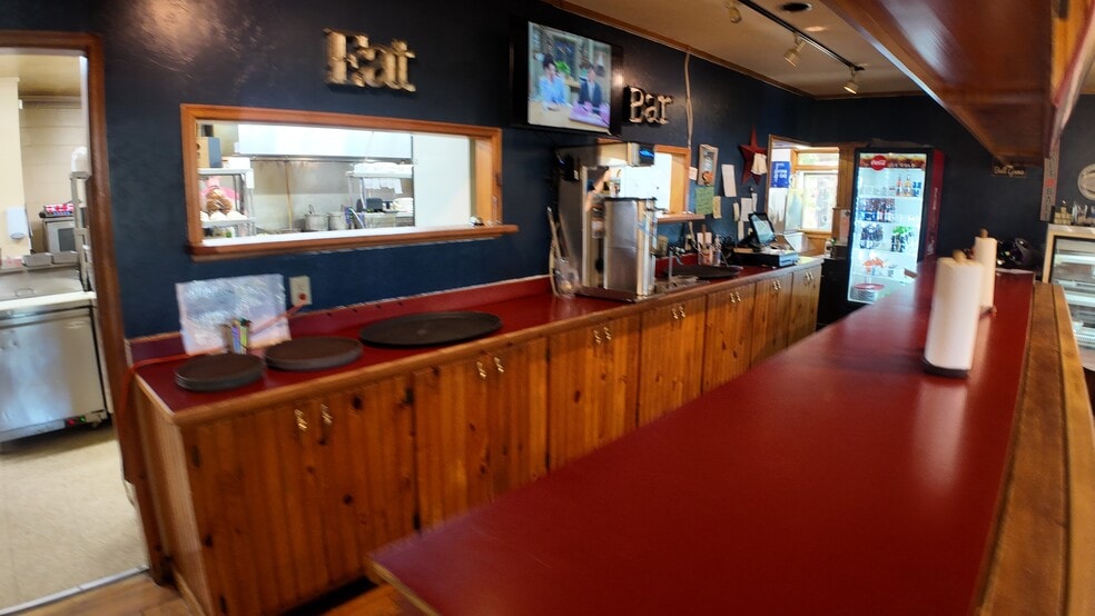 More Photos Of 6335 W Andrew Johnson Hwy, Greeneville Restaurant For Sale