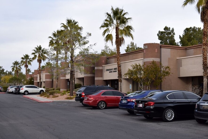 More Photos Of 8064-8084 W Sahara Ave, Las Vegas Office For Lease