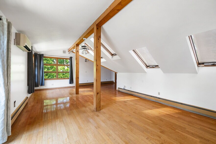 More Photos Of 275 W Main St, Norton Office Residential For Sale
