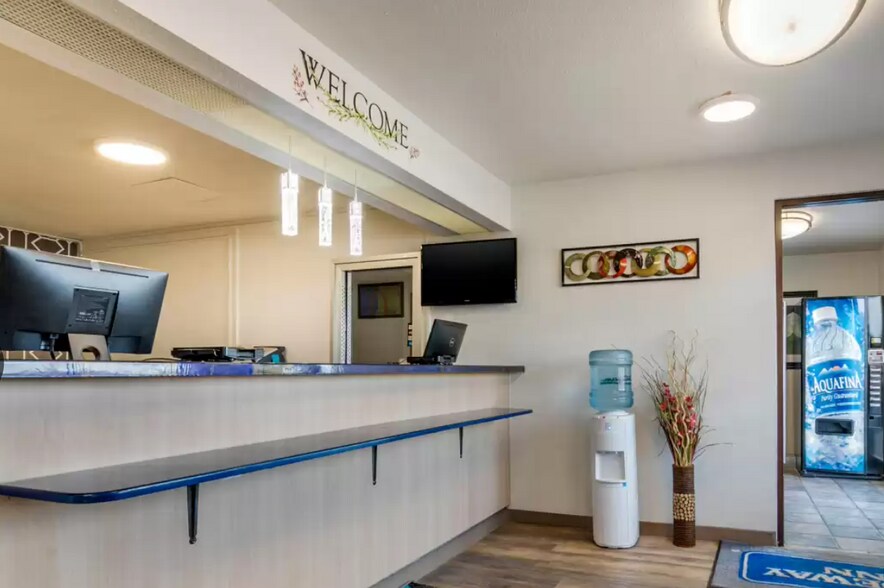 More Photos Of 3404 Vine St, Hays Hospitality For Sale