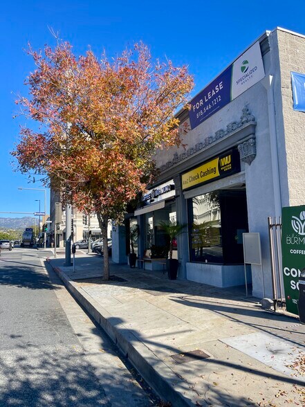 Primary Photo Of 102-104 S Glendale Ave, Glendale Storefront For Lease