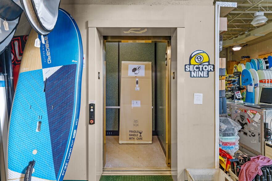 More Photos Of 3090 Ridgewood Dr, Daytona Beach Freestanding For Sale