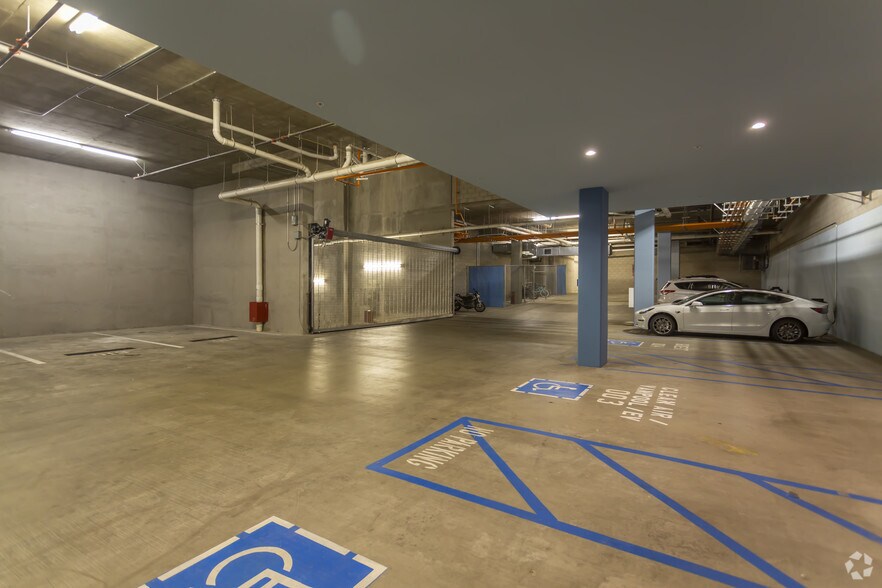 More Photos Of 1110 F St, San Diego Apartments For Lease