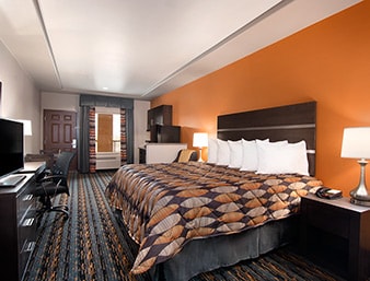 More Photos Of 16361 S Interstate Highway 35, Dilley Hotel For Sale