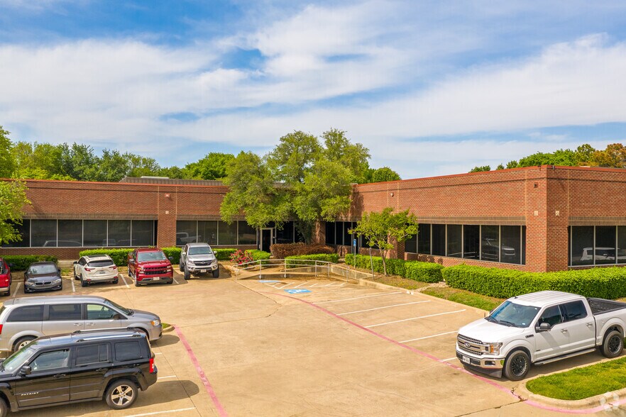More Photos Of 1340 W Walnut Hill Ln, Irving Skilled Nursing Facility For Lease