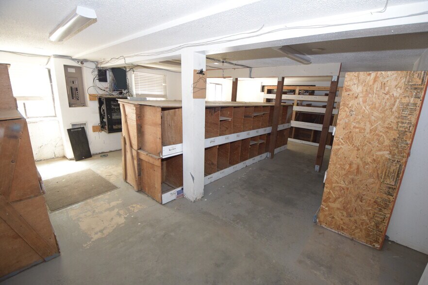 More Photos Of 7720 Pacific Hwy E, Milton Freestanding For Sale