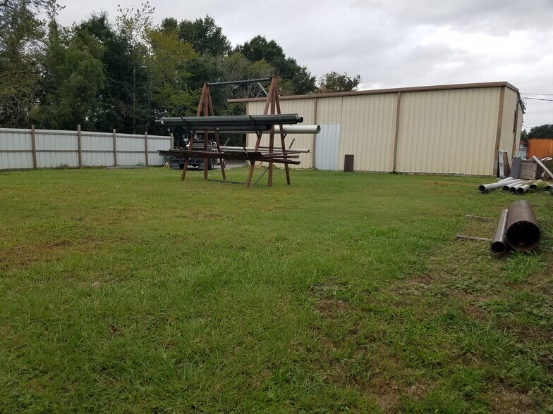 More Photos Of 1090 Rogers St, Savannah Industrial For Sale