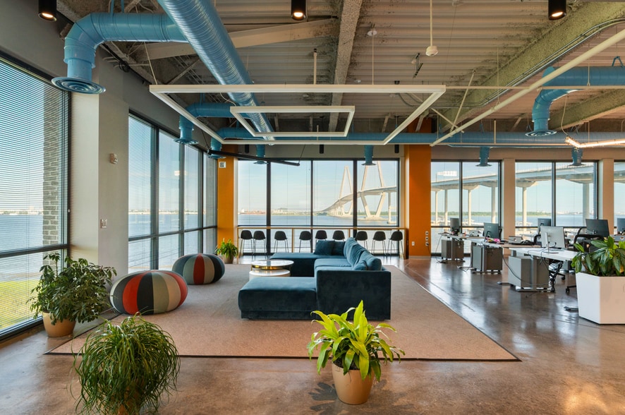 More Photos Of 75 Port City Lndg, Mount Pleasant Office For Lease