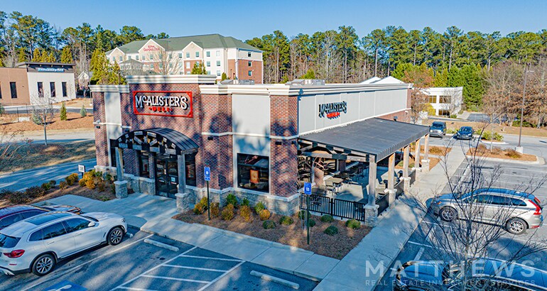 Primary Photo Of 2025 Commerce Dr N, Peachtree City Restaurant For Sale