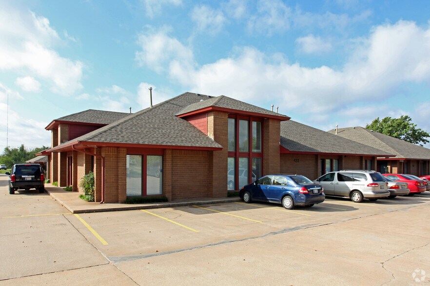 Primary Photo Of 433 W Wilshire Blvd, Oklahoma City Coworking Space
