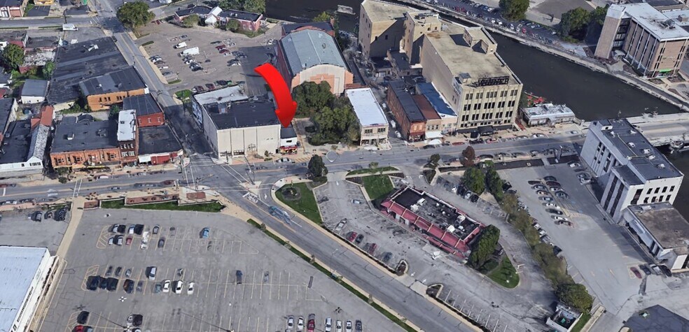 More Photos Of 86 W State St, Sharon Storefront Retail Office For Sale