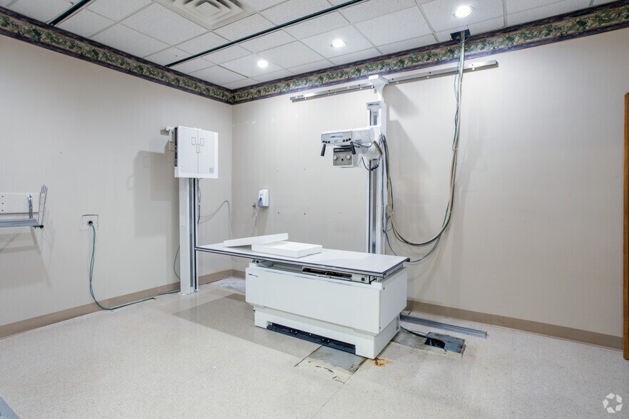 More Photos Of 401 W Jasper Dr, Killeen Medical For Sale