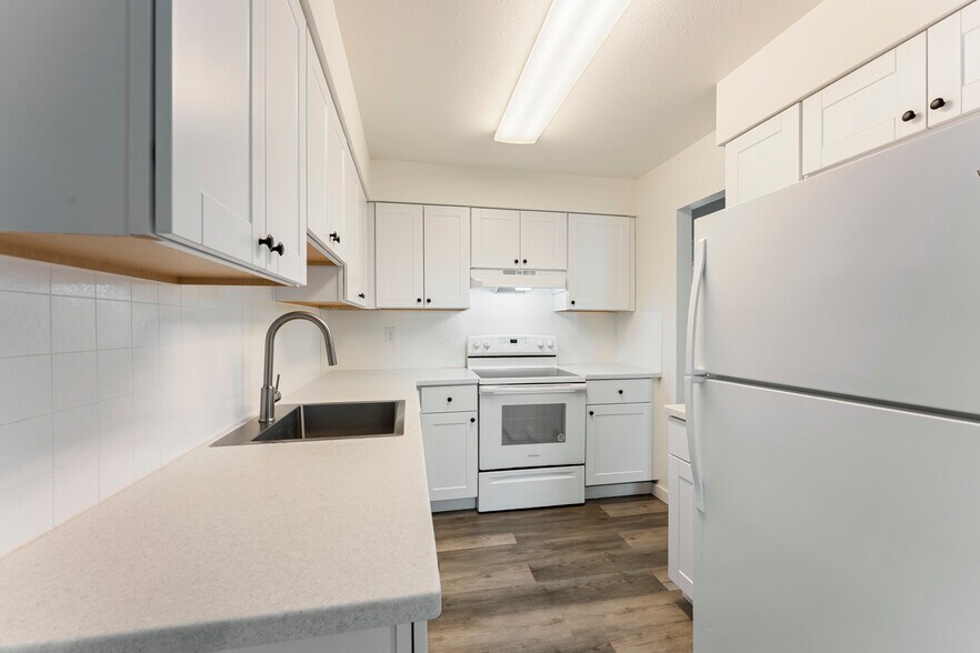 More Photos Of 2275 NE Division St, Gresham Apartments For Sale