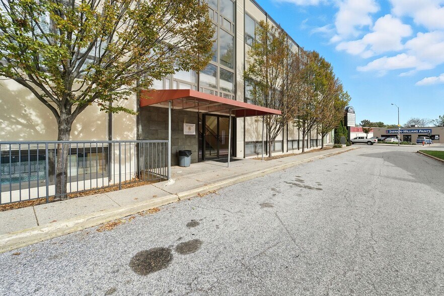 More Photos Of 5820 York Rd, Baltimore Medical For Sale