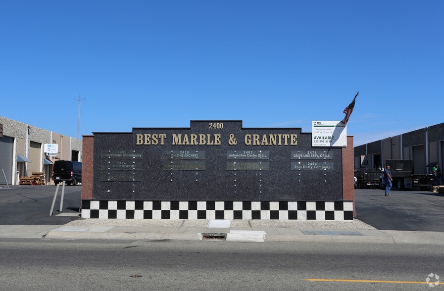 More Photos Of 2400-2496 Teagarden St, San Leandro Warehouse For Lease