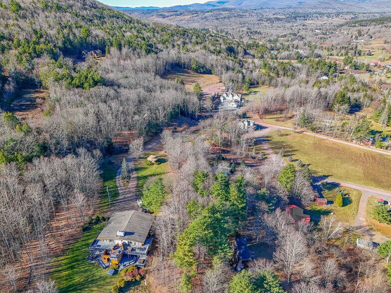 More Photos Of 218 NY-296, Windham Hotel For Sale